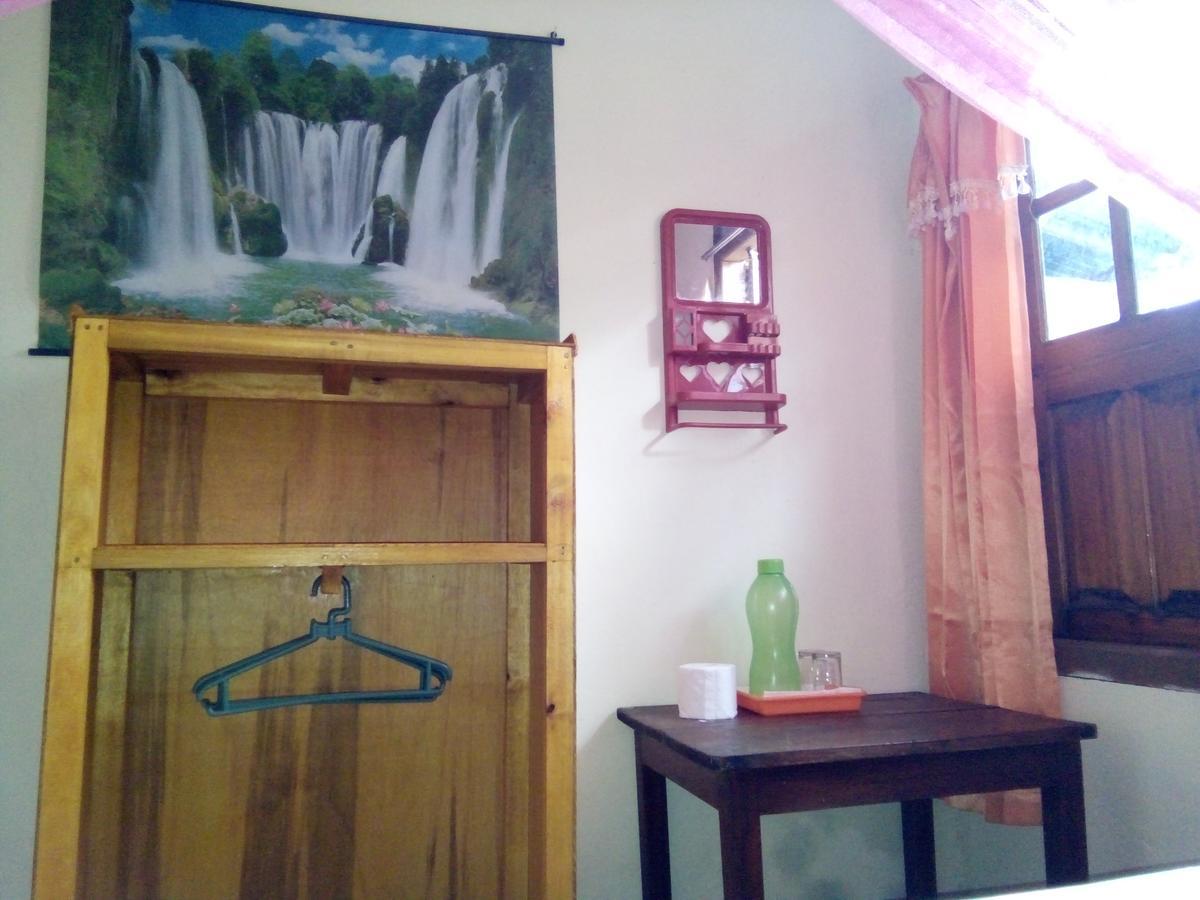 Novita Homestay Bunaken Extérieur photo