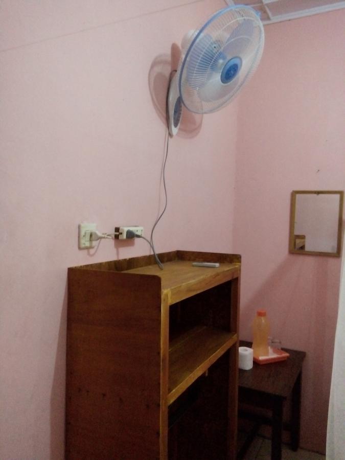 Novita Homestay Bunaken Extérieur photo
